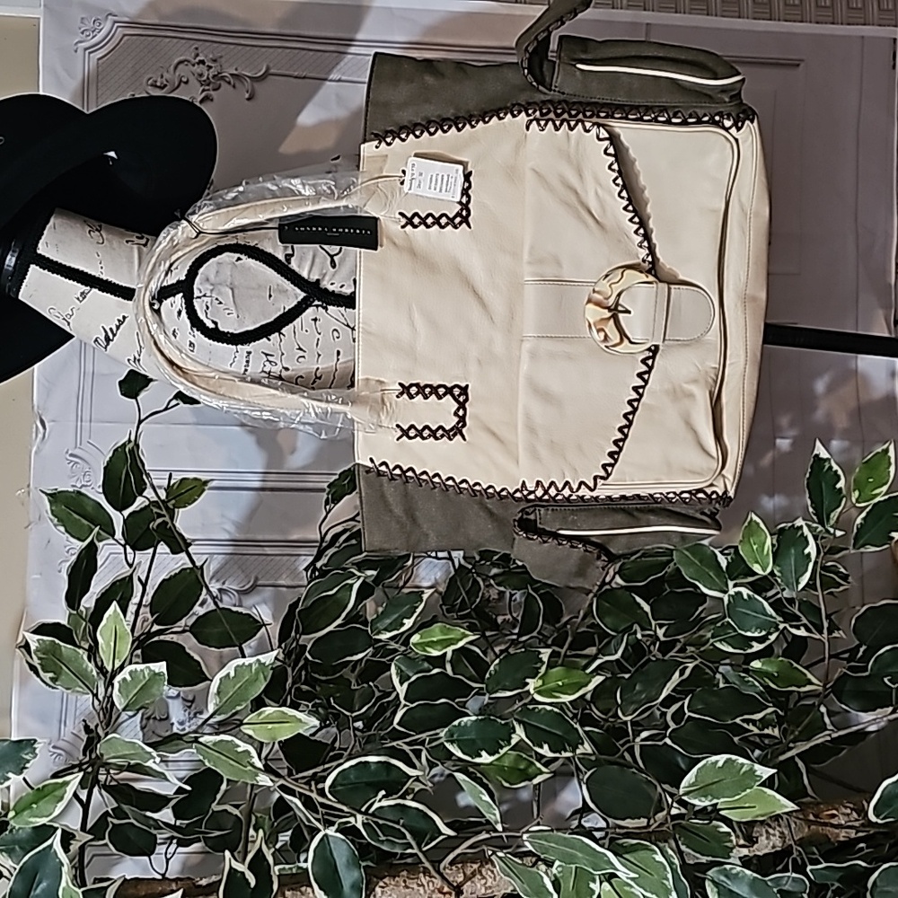Sondra Roberts Cream/Olive Vegan Leather and Canvas Stitch Bag NWT - Picture 3 of 13